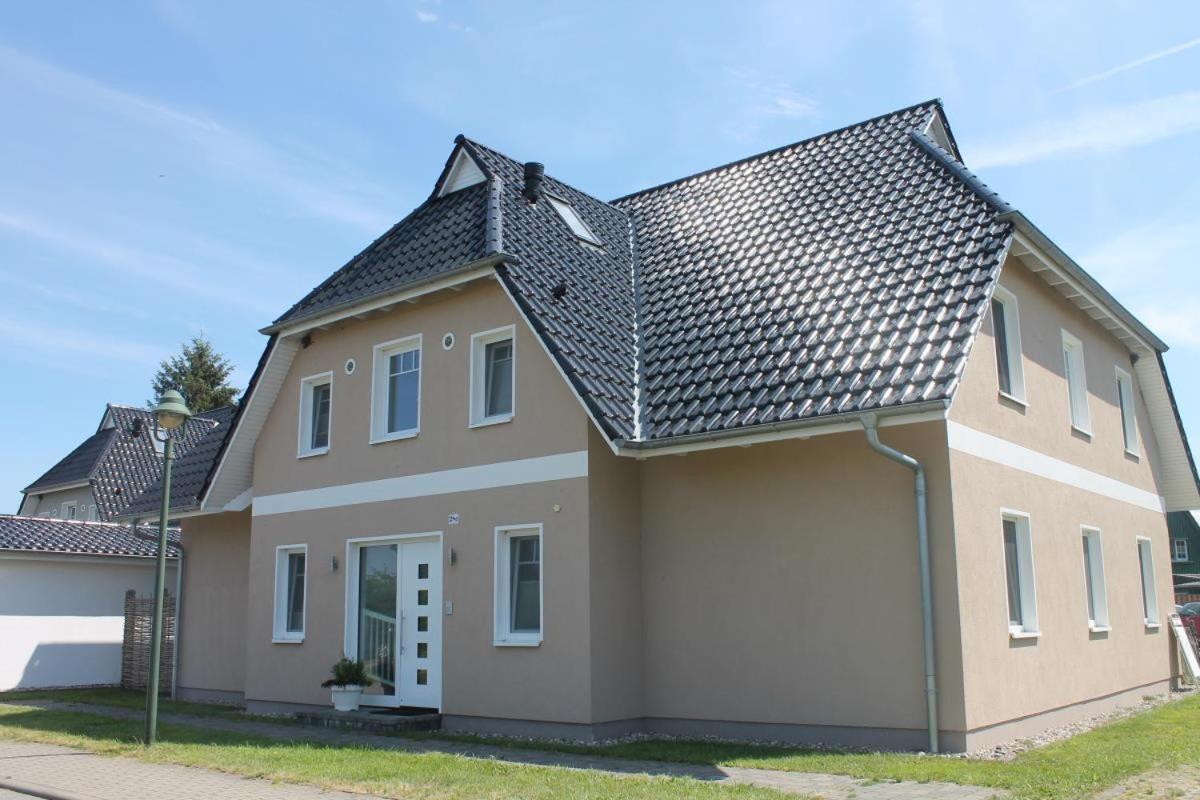 Ferienwohnung Blue In Born Luaran gambar