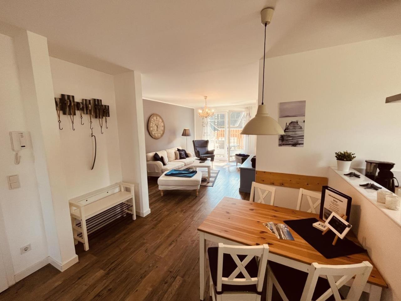 Ferienwohnung Blue In Born Luaran gambar